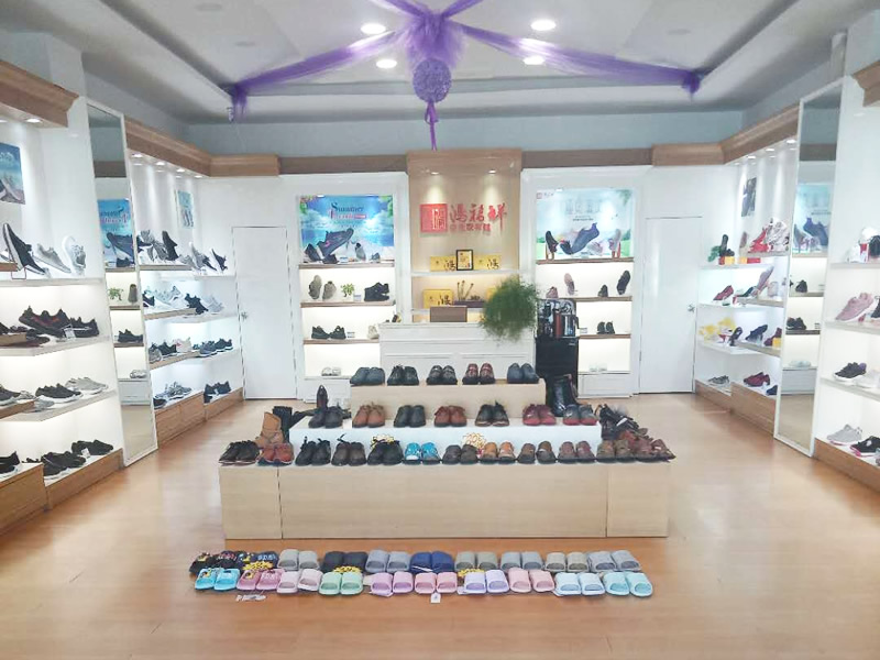 賀：陜西靖邊縣鴻福祥老北京布鞋專賣店正式開業！(圖3)